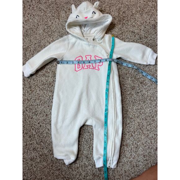 BABY GAP Baby Outerwear/coat/Bunting, 6-12 mos; White & Pink Cat head w/ ears! - Picture 5 of 9
